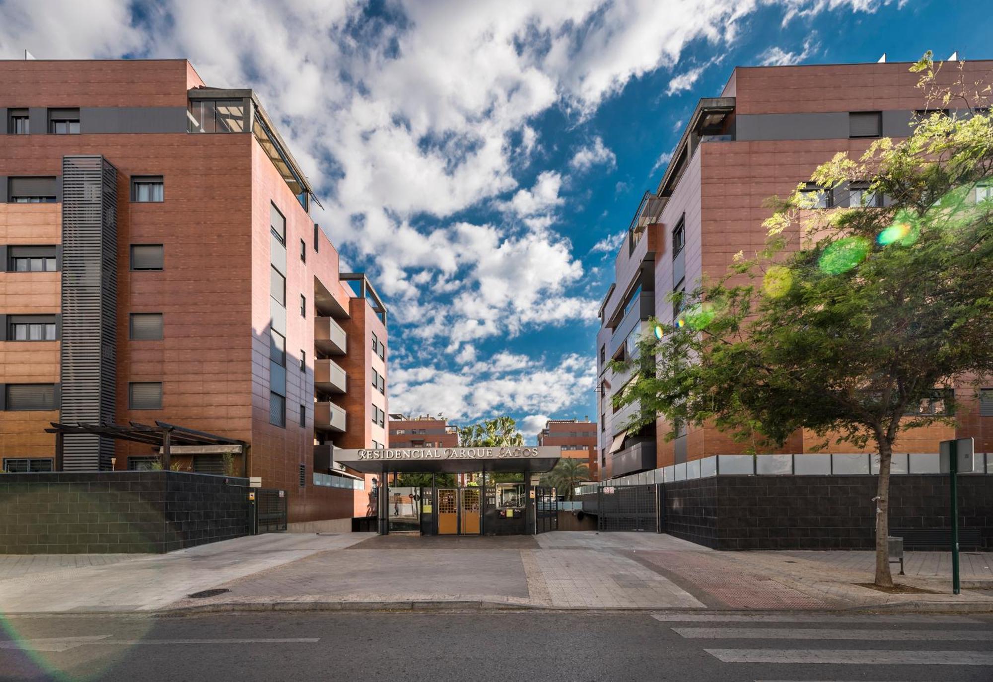 Enjoygranada Emir 4C + Parking Διαμέρισμα Εξωτερικό φωτογραφία